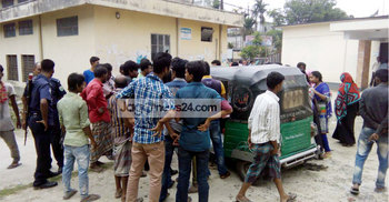 নওগাঁয় পুলিশের হয়ে চাঁদা তুলতে গিয়ে সহযোগী নিহত