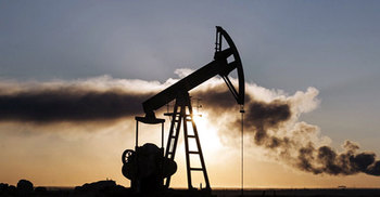 Oil prices erase early fall to end little-changed