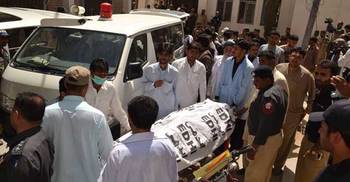 Gunmen kill 6 policemen in Pakistan