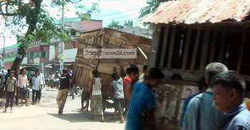 যানজট নিরসনে সাতক্ষীরায় উচ্ছেদ অভিযান