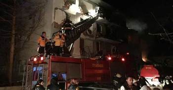 9 killed in Turkey police HQ blast   