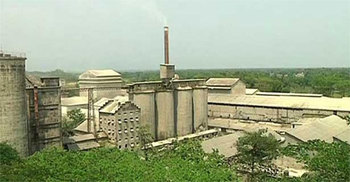 ছাতক সিমেন্ট কারখানা : ৮ দিন ধরে উৎপাদন বন্ধ