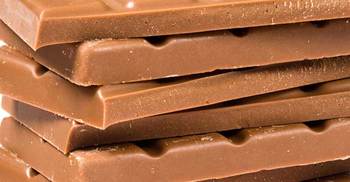 Chocolate makes you smarter, study suggests
