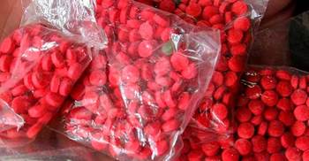 2 drug traders held with 90,000 Yaba pills in Ctg   