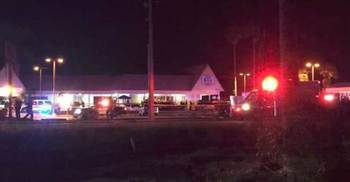 Florida nightclub shooting killed 2, 15 wounded 