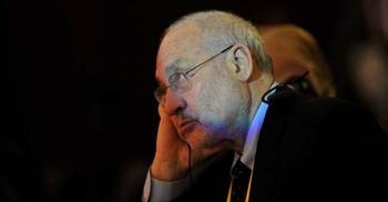 Panama Papers: Joseph Stiglitz quits as government adviser