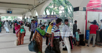 Eid ends, city’s inhabitants leave village