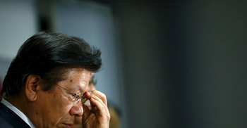 Mitsubishi president to step down over fuel data scam 