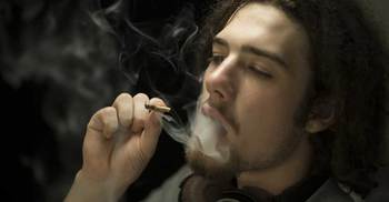 Marijuana quashes brain’s response to reward over time: Study