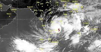 Signal No 4 for seaports