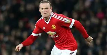 Rooney to remain as England captain