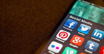 Imams to use social media to counter ISIS influence 