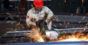 US, European stocks fall as global growth fears weigh 