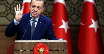 Crowds gather for massive anti-coup rally in Istanbul