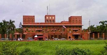 US Embassy to remain closed Sunday  