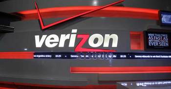 Verizon to buy Yahoo’s core business for $4.83 billion 