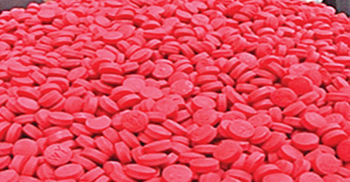 Drug peddlers held in city