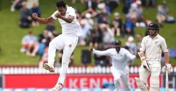 Raval falls after Bangladesh declare on 595