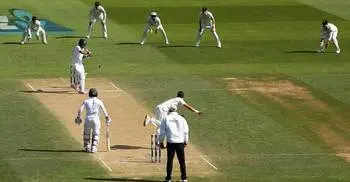 New Zealand strike back at Bangladesh