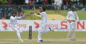 Shakib, Mustafizur seize advantage