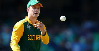 De Villiers steps down as Test captain