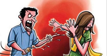 শার্শায় স্ত্রীকে এসিড নিক্ষেপকারী স্বামী গ্রেফতার