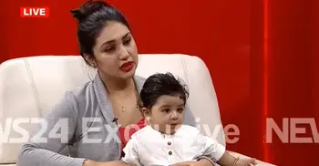Actress Apu weeps claiming she has a child with Shakib Khan