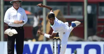 Sri Lanka batsmen kept in check in first session