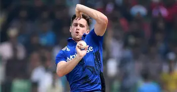 Chris Woakes bought by KKR for Rs 4.2 crore