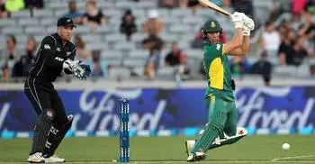 De Villiers regains top spot in ICC rankings