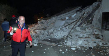 Two powerful earthquakes hit Italy 