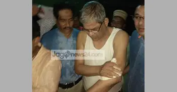 Mirza Fakhrul’s motorcade comes under attack in Ctg