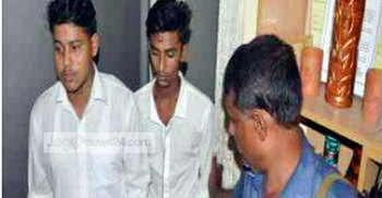 এবার অা‌রেক খা‌দিজা‌কে ছু‌রিকাঘা‌তের চেষ্টা