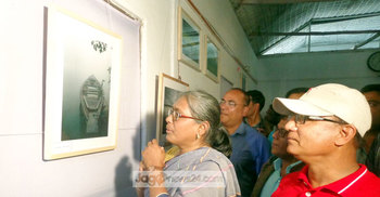 ‘আমরা জঙ্গি এবং নেশাকে দূরে সরিয়ে দিতে পারি’