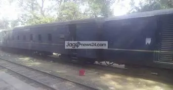 Bomb-like object found under train in Gaibandha station