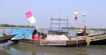 Fishing ban: fishermen live in misery in Patuakhali