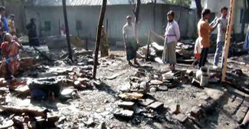 শিবচরে অগ্নিকাণ্ডে ৮ ঘর ভস্মীভূত