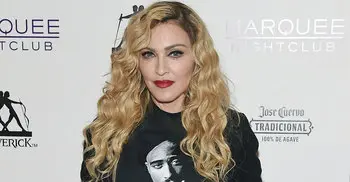 Madonna offers to remarry ex-husband Sean in return for $150,000