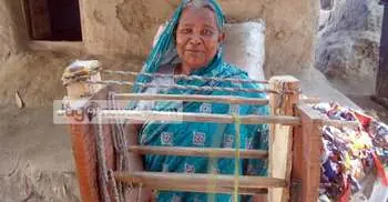 ভাগ্য বদলে দড়ির কেরামতি