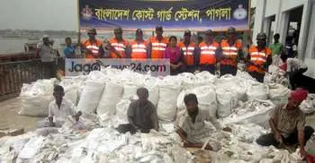 না.গঞ্জে ১০ হাজার কেজি অবৈধ পলিথিন উদ্ধার