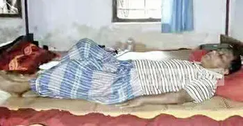 অর্থাভাবে মৃত্যুর প্রহর গুনছেন সাংবাদিক নুরুল ইসলাম