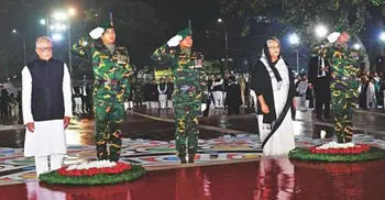 President, PM pay homage to Language Heroes