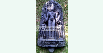 পত্নীতলায় কষ্টি পাথরের মূর্তি উদ্ধার