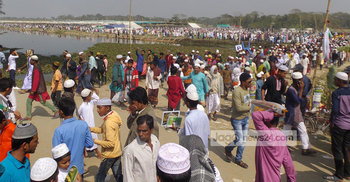 আখেরি মোনাজাতে শেষ হলো পটুয়াখালীর ইজতেমা