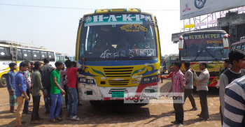 ফের বাস বন্ধ পটুয়াখালীতে