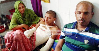 হাত কেটে ফেলার ঘটনায় পল্লী বিদ্যুতের দু`জন বরখাস্ত