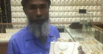 Bangladeshi cleaner in Saudi Arabia showered with gifts 