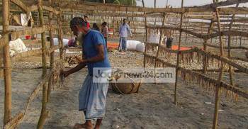 কুয়াকাটায় শুটকির সম্ভাবনা