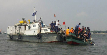 নারায়ণগঞ্জে ট্রলারডুবি : আরো ৬ মরদেহ উদ্ধার