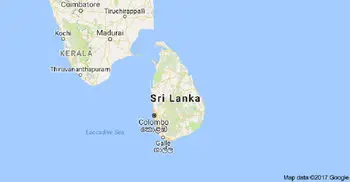 7 killed in prison bus attack in Sri Lanka 